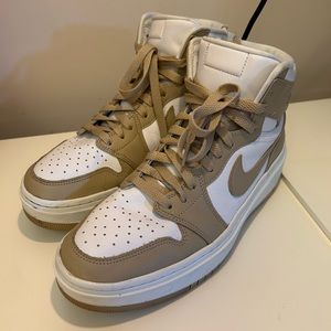 Nike Air Jordan 1